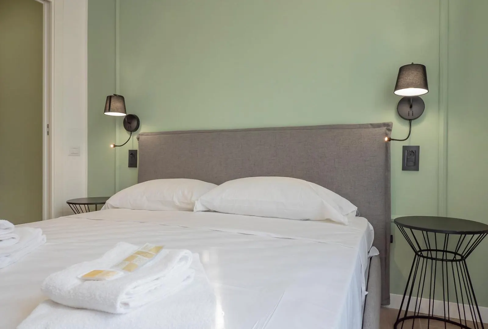 Youhosty - Modern Portello Apartment Μιλάνο 0*,  Ιταλία