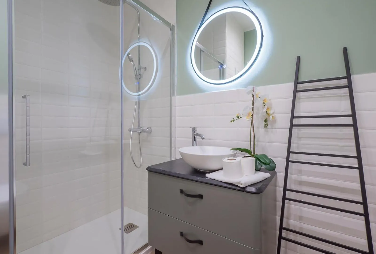Youhosty - Modern Portello Apartment Milan 0*,  Italy